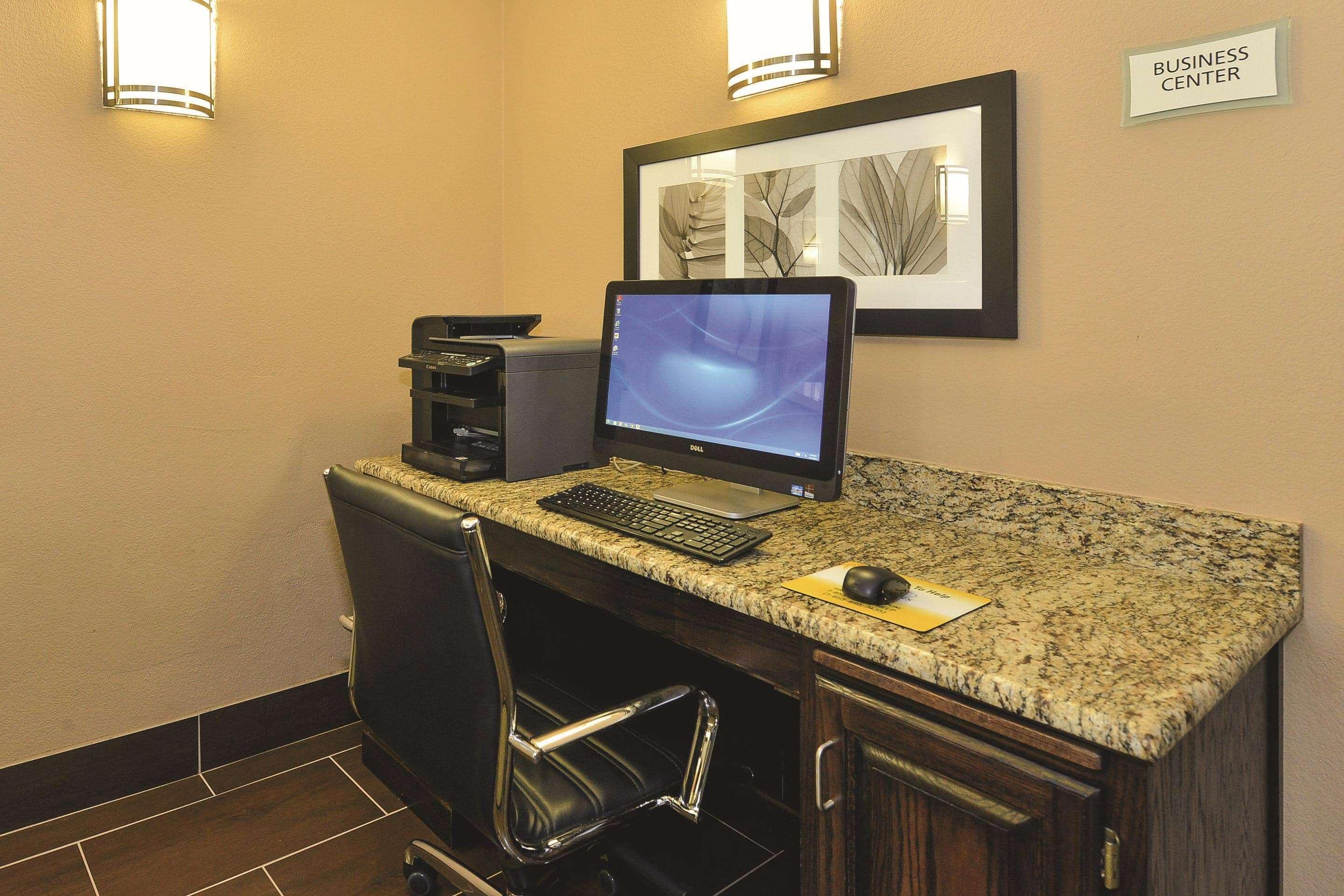 Best Western Plus Greenwood Indy South Inn Bagian luar foto