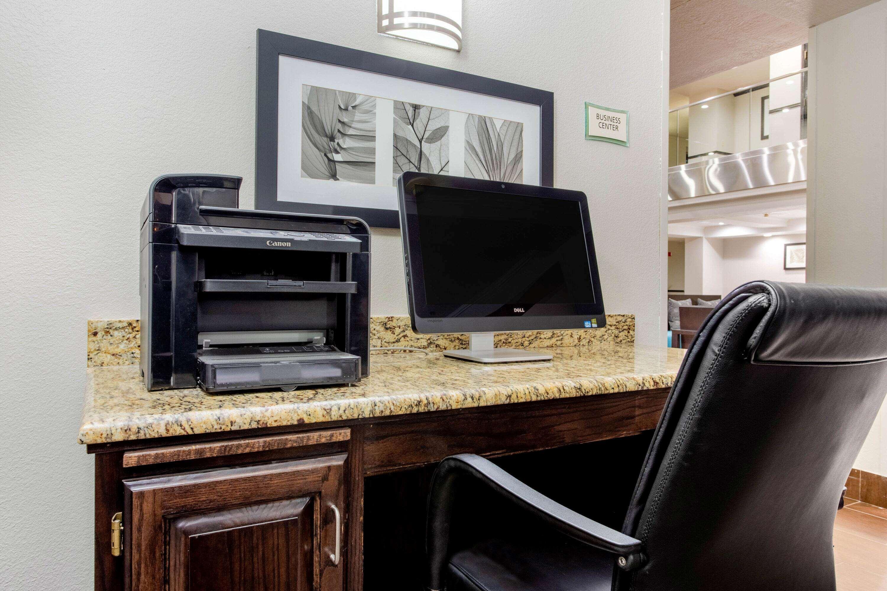 Best Western Plus Greenwood Indy South Inn Bagian luar foto