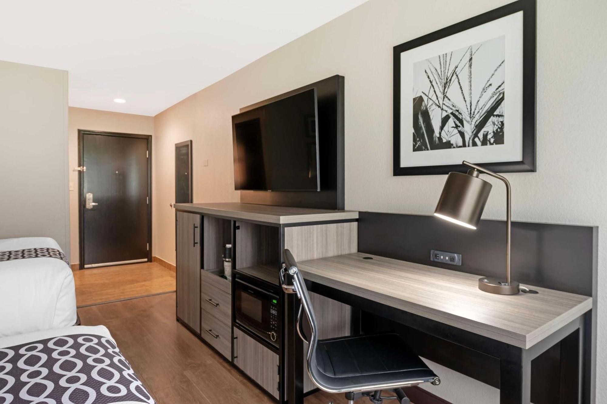 Best Western Plus Greenwood Indy South Inn Bagian luar foto