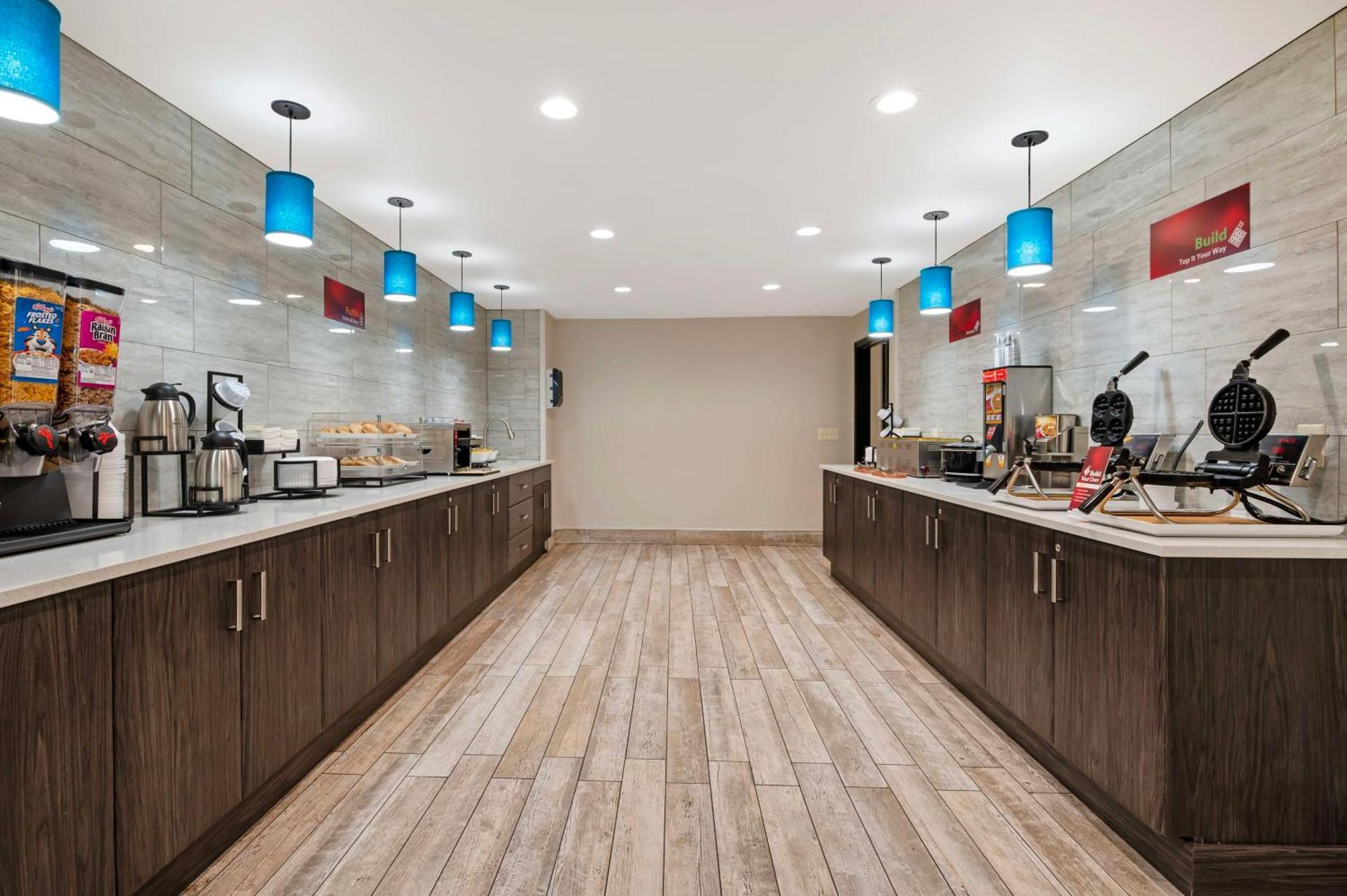 Best Western Plus Greenwood Indy South Inn Bagian luar foto