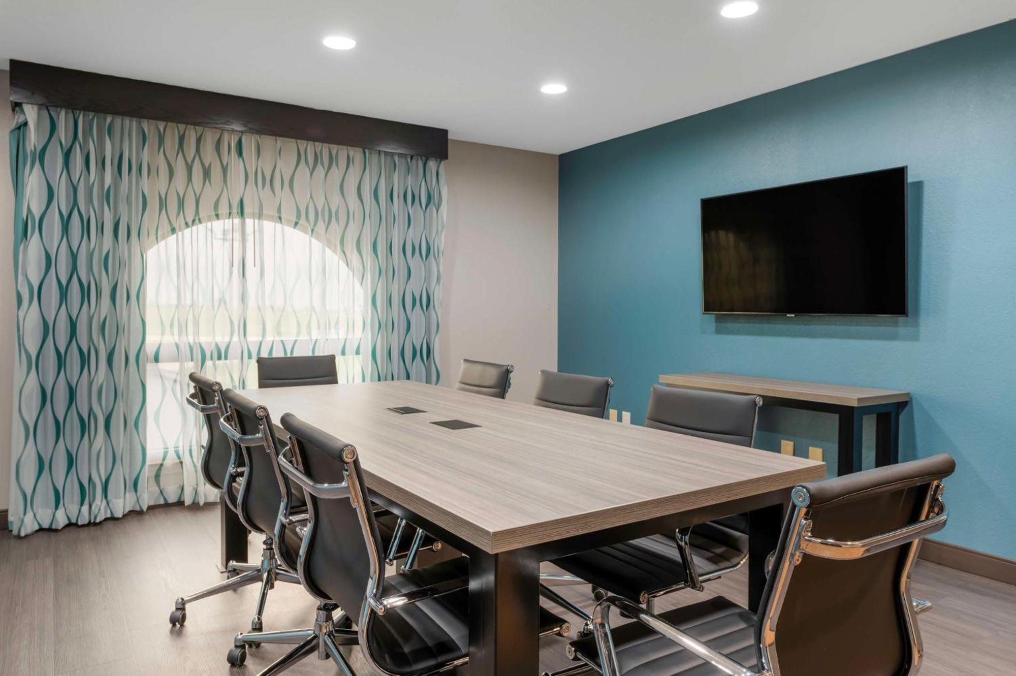 Best Western Plus Greenwood Indy South Inn Bagian luar foto